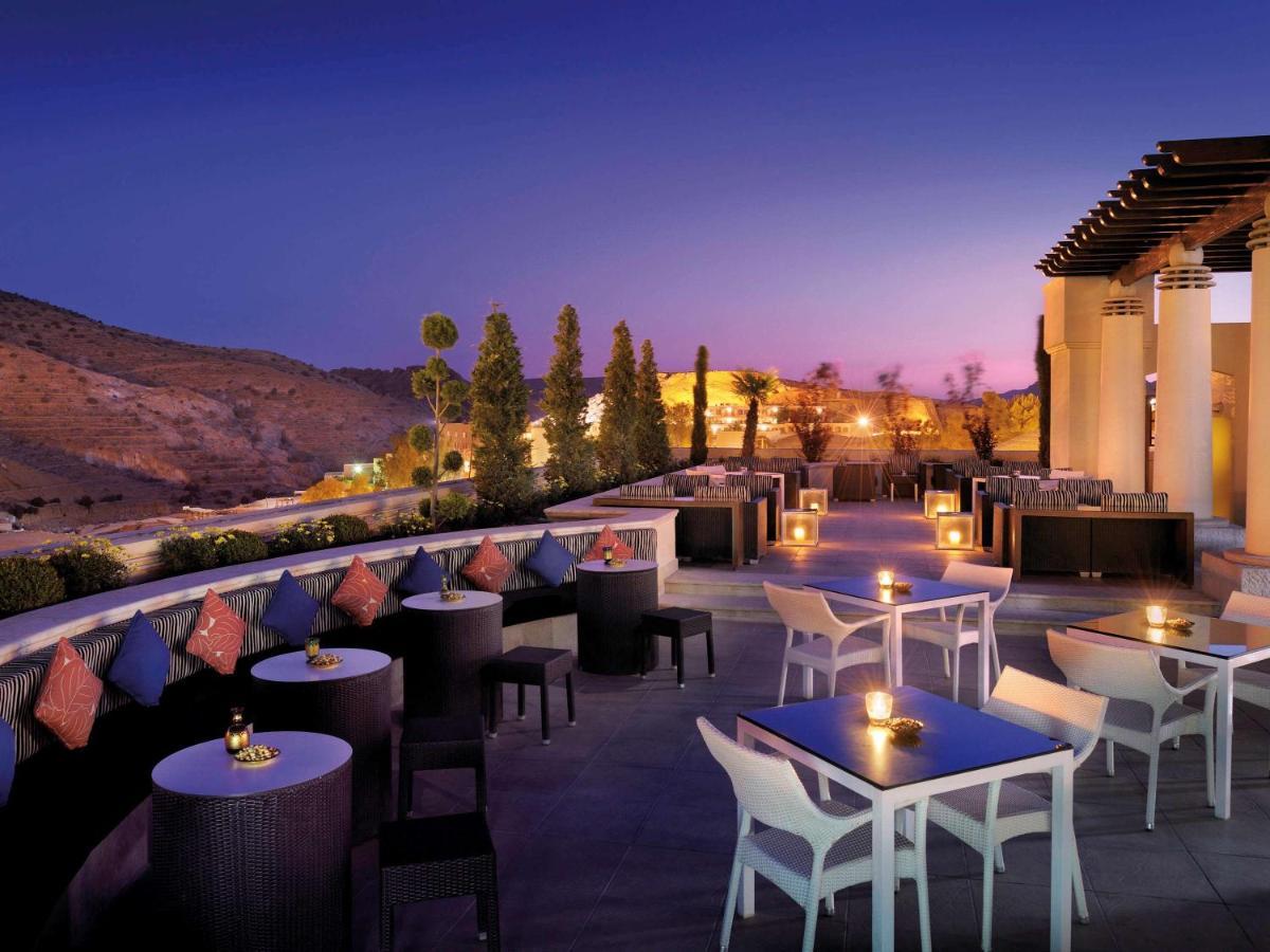 Moevenpick Resort Petra Wadi Musa Eksteriør bilde The view from the rooftop bar