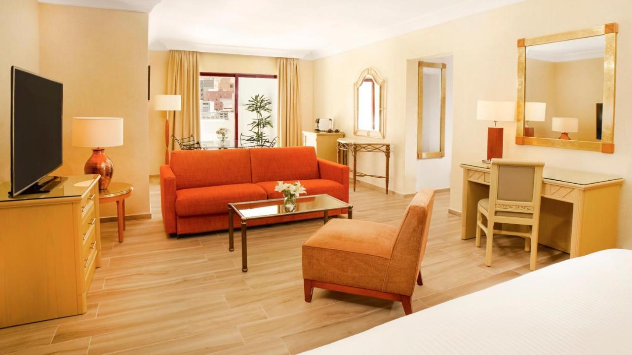 Moevenpick Resort Petra Wadi Musa Eksteriør bilde A typical apartment