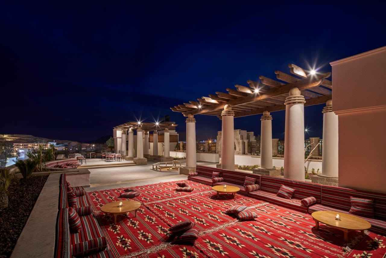 Moevenpick Resort Petra Wadi Musa Eksteriør bilde The Majlis Al Arab