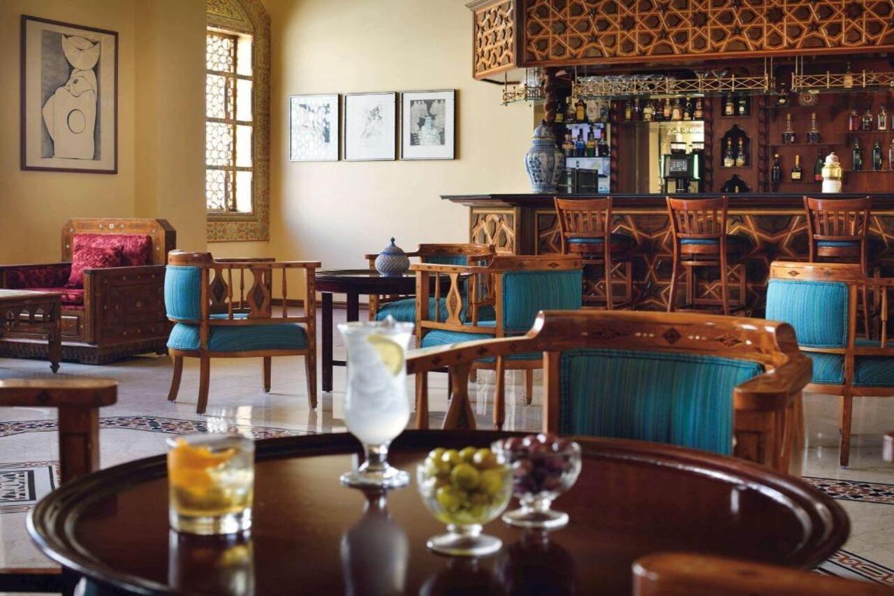 Moevenpick Resort Petra Wadi Musa Eksteriør bilde The bar at the hotel