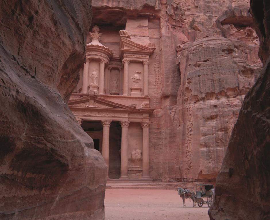 Moevenpick Resort Petra Wadi Musa Eksteriør bilde Petra